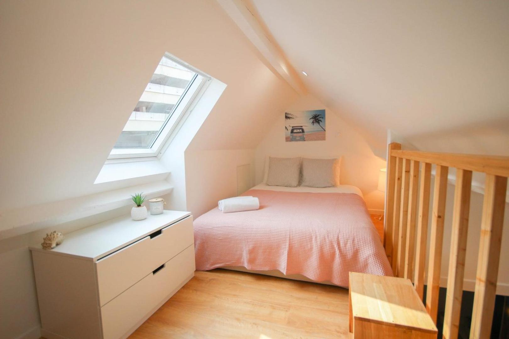 Bright, Fully-Equipped Apartment In Central Lille Luaran gambar